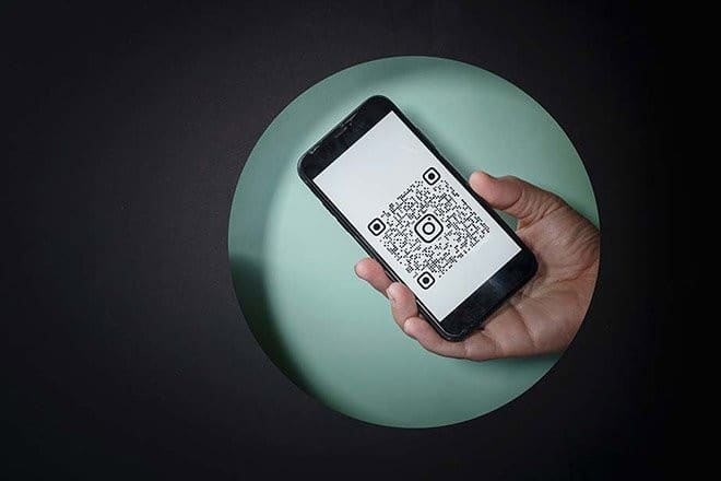 qr-code-comeback Are QR Codes Making a Comeback? (+ How to Use Them Well) design tips